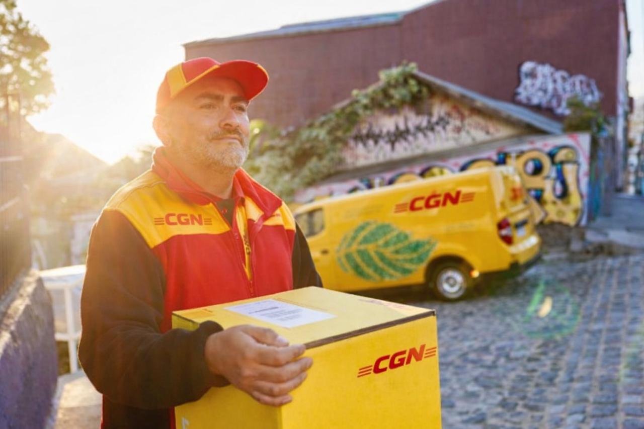 CGN Express courier with parcel